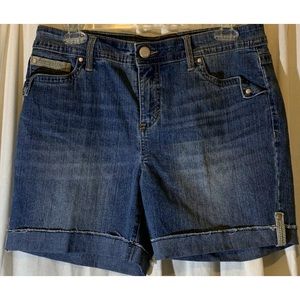 Bandolino Blue Jean Shorts Denim Womens 8P Pockets Belt Loops Zip Button Closure